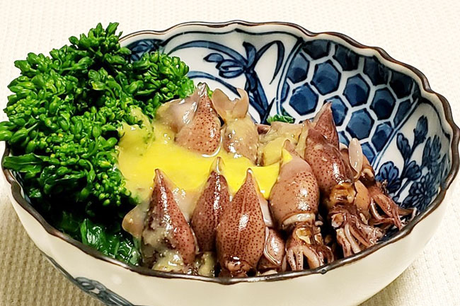 京のおばんざい 春の味 ホタルイカと菜の花の辛子酢味噌和え 丸ごと小泉武夫 食マガジン